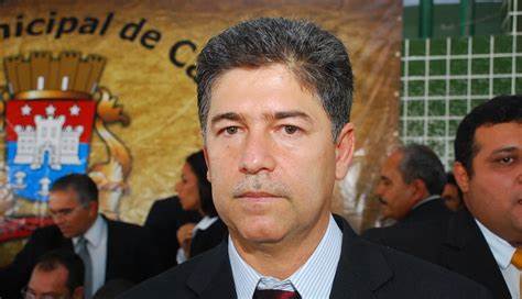Ex-prefeito de Cabedelo é denunciado por improbidade administrativa